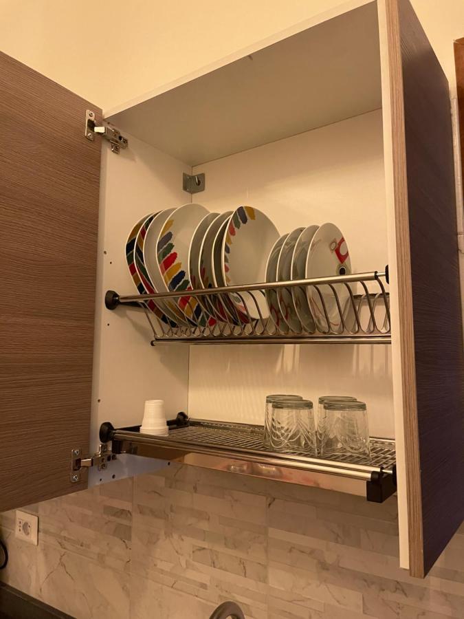 פומפיי Holiday-Caroline Apartment מראה חיצוני תמונה